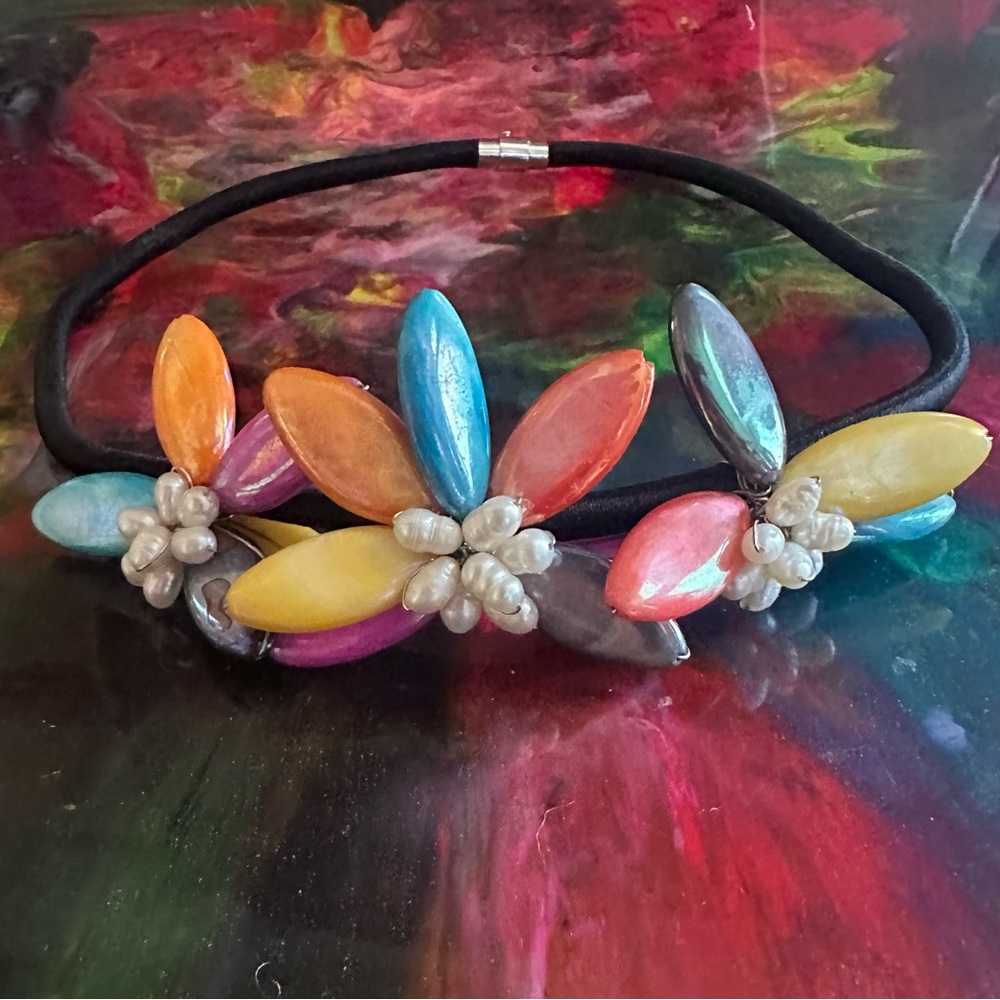 Choker - Picture 3 of 6